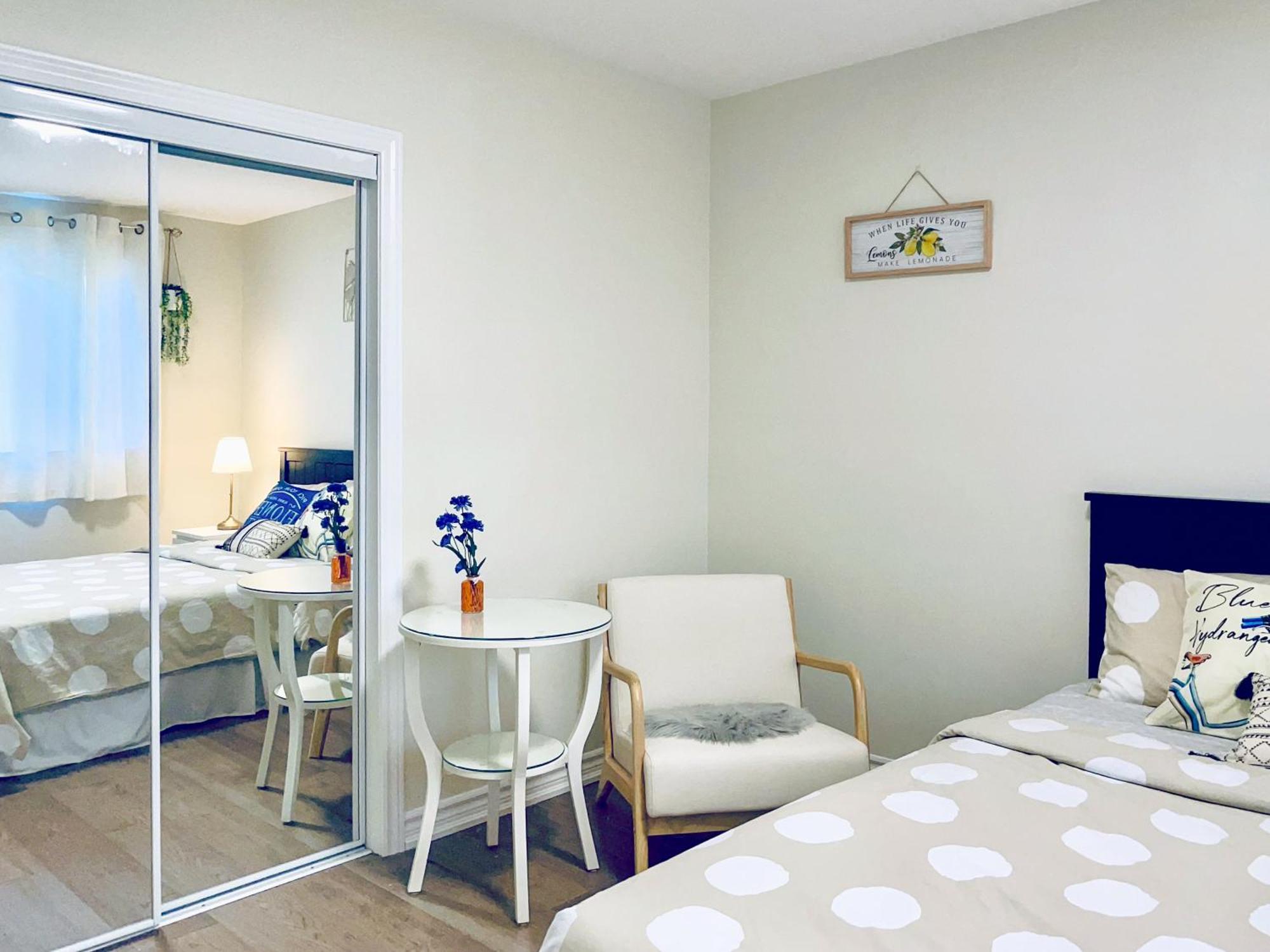 Newly-Renovated 3Br House, 12 Minutes To Airport Apartment Toronto Exterior foto