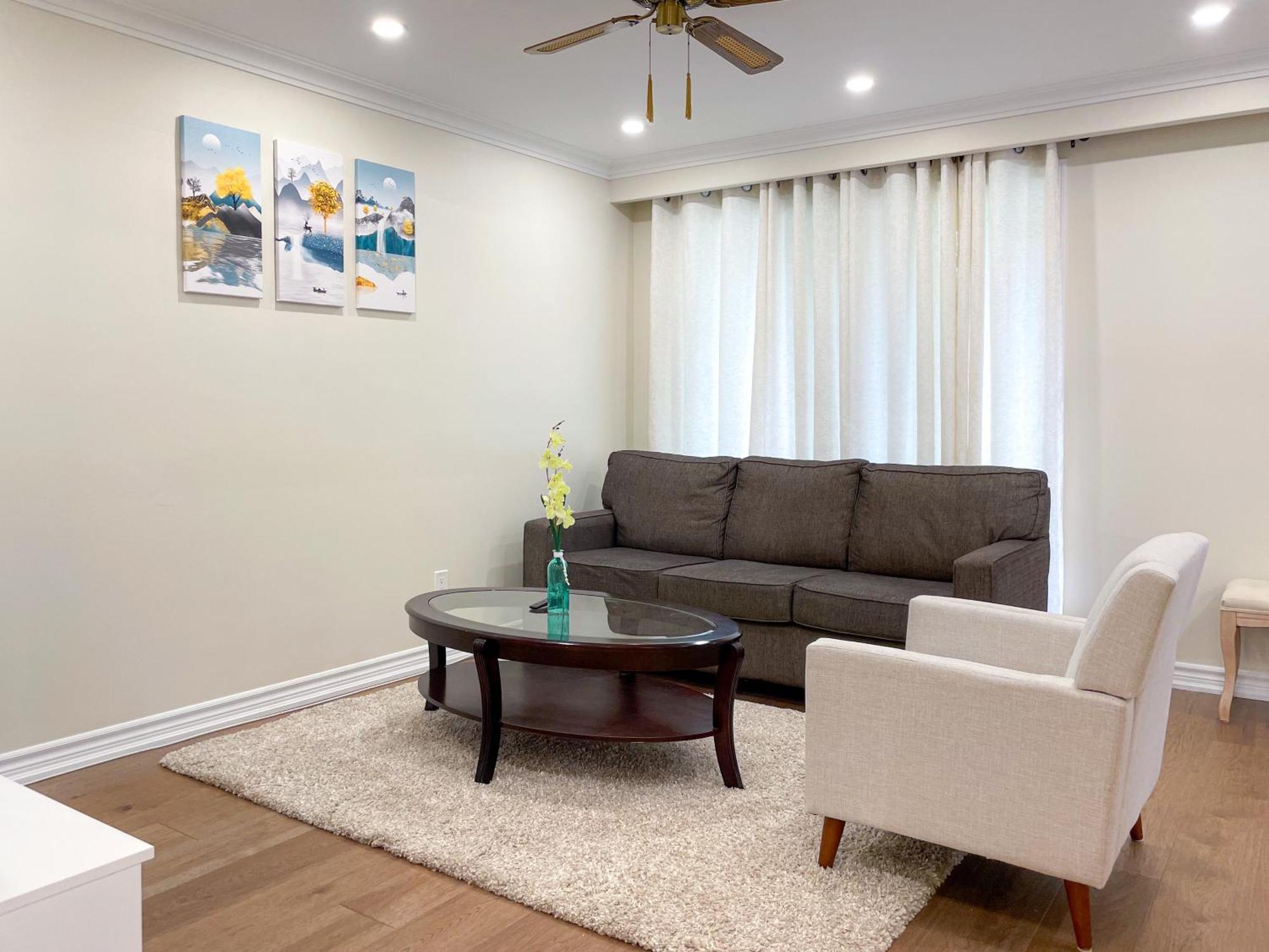 Newly-Renovated 3Br House, 12 Minutes To Airport Apartment Toronto Exterior foto